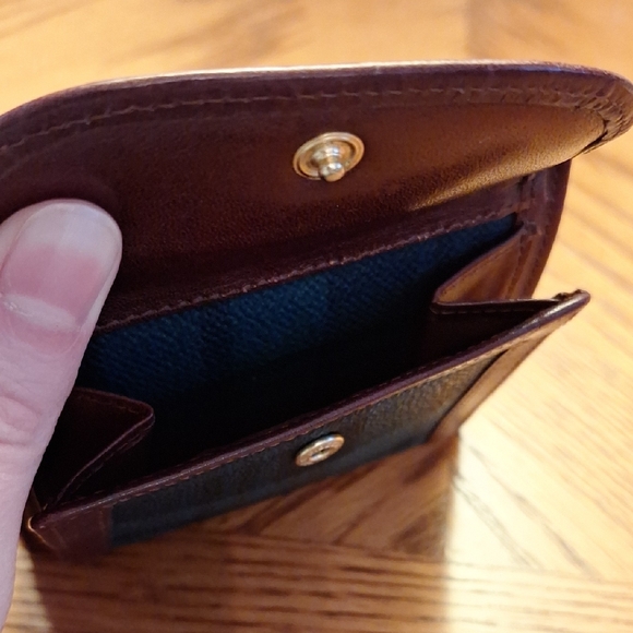 Polo by Ralph Lauren Vintage Leather Bifold Wallet - Picture 6 of 16